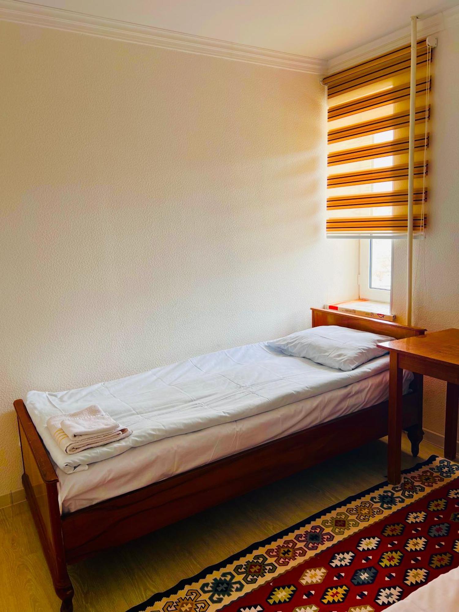 Tumar Guest House ナルイン エクステリア 写真