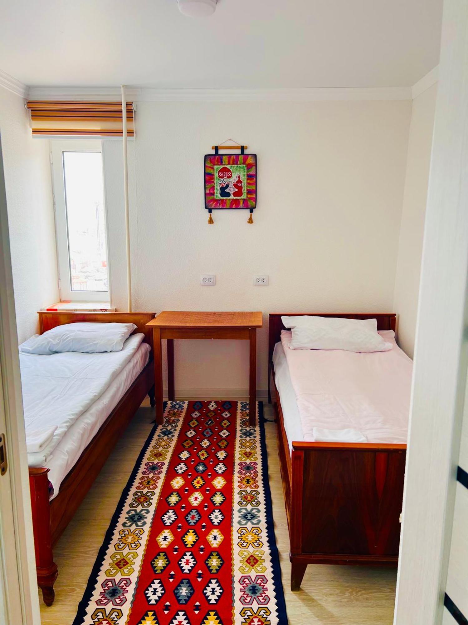 Tumar Guest House ナルイン エクステリア 写真